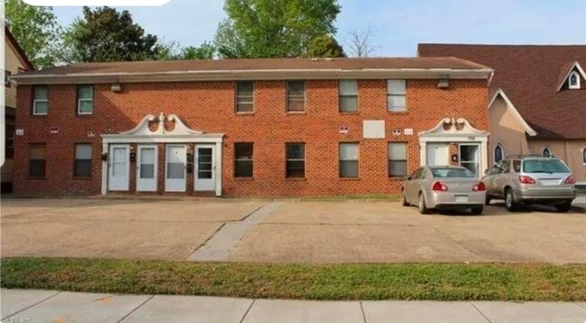 Photo - 308 31st W St Unit F