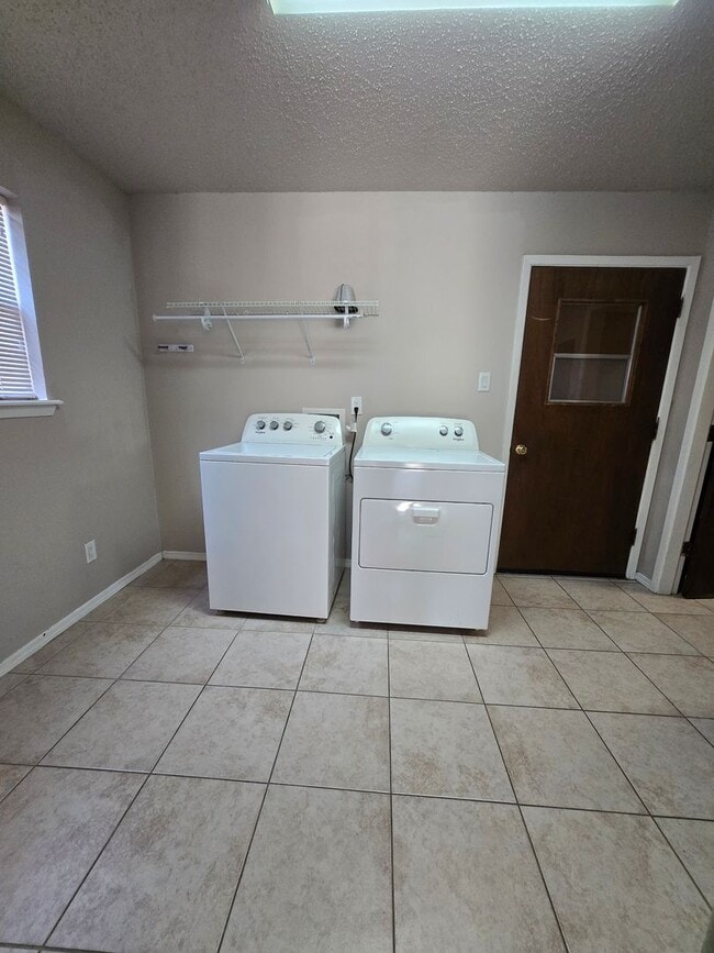 Photo - North Penn Triplex Unidad 608-C N Pennsylvania (105)