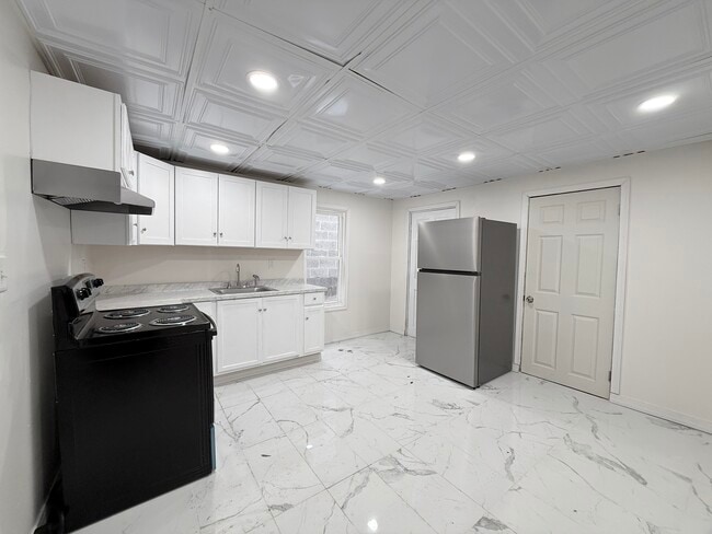 Photo - 210-212 Center Ave