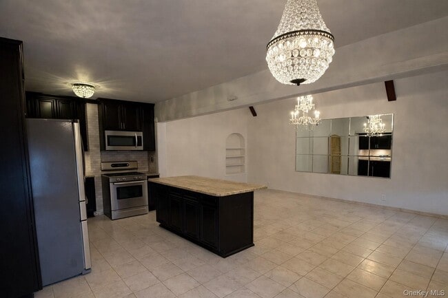 Photo - 54-40 80th St Unit 1