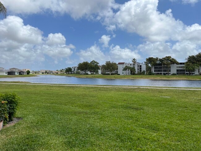 Building Photo - 7360 S Oriole Blvd Unit #606 Rental