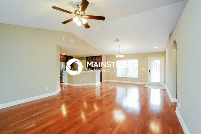 Photo - 2617 43rd St W