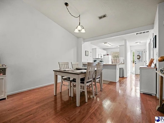 Photo - 3040 Combray Cir