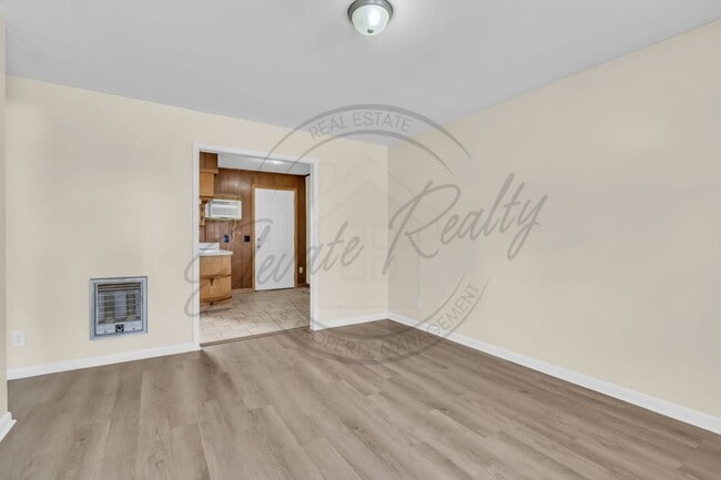 Photo - Spring Special: Cozy 1 Bed / 1 Bath Near Tennessee Tech – Pet Friendly! Unit E 17th 114 2