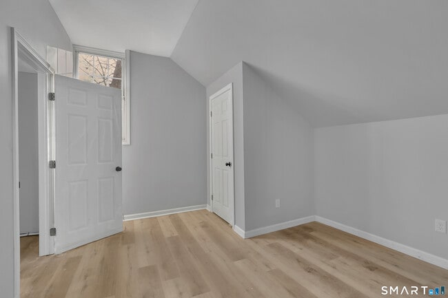 Photo - 196 Hartford Rd Unit A