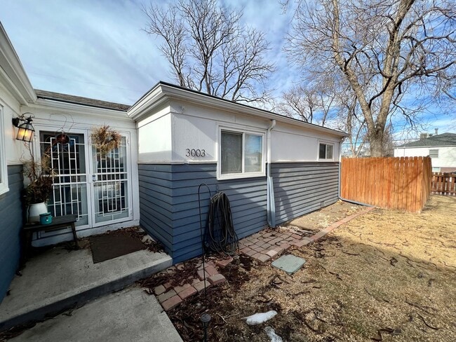 Photo - 3001-3005 S Fox St Unit 3003