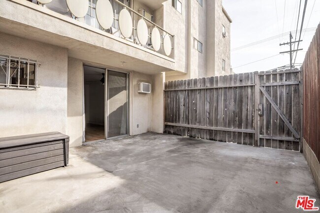 4255 5th St Unidad 107