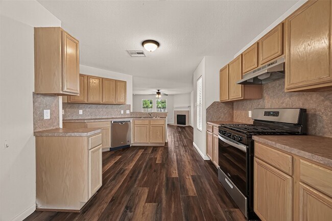 14837 Peachmeadow Ln