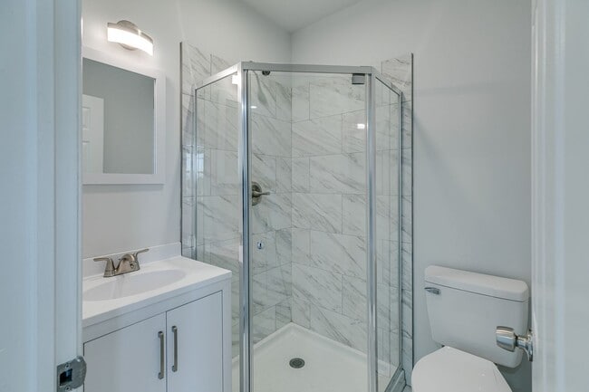 Photo - Brand New Luxury Temple Apartments Unit 2