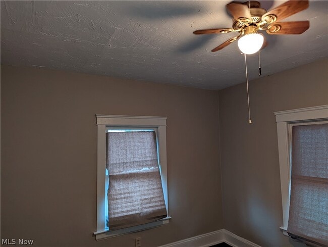 Photo - 19314 Cherokee Ave Unidad 1