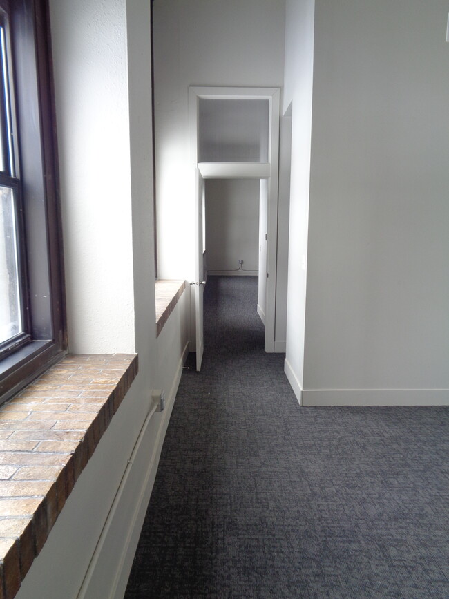 Photo - Phillips Luxury Apartments
