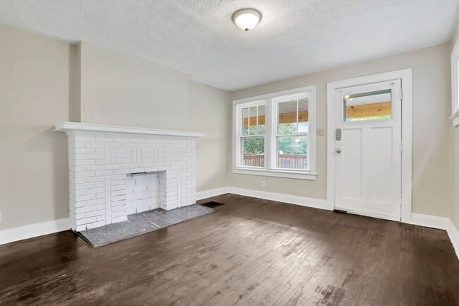 Photo - 657-659 S Burgess Ave Unit 659