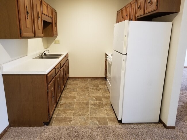 1 BR - Regency