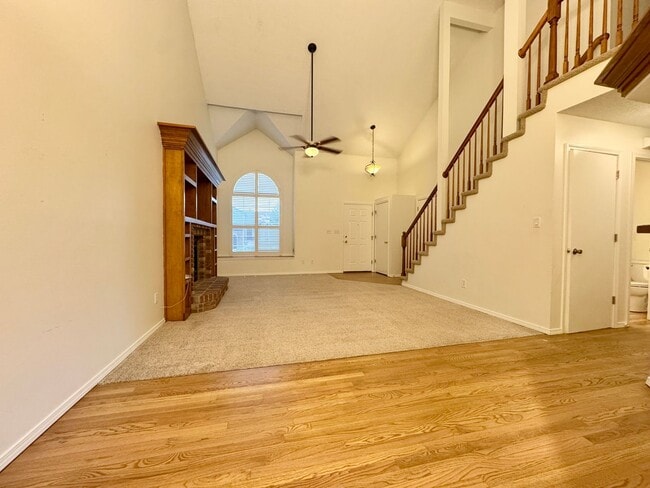 Photo - 5413 Plumstead Dr