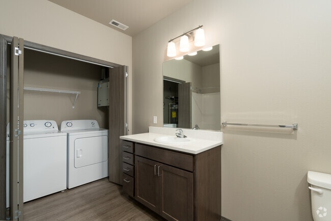 1BR, 1BA - 841SF