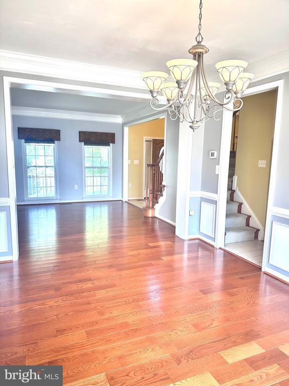 Photo - 332 Rubens Cir