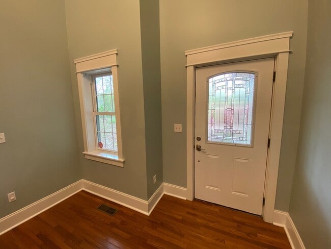 Photo - West AVL - Modern Craftsman Style 3 Bedroom