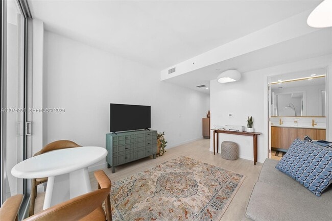 Photo - 77 SE 5th St Unit 2805