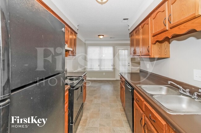 Photo - 4210 Meadow Valley Dr E