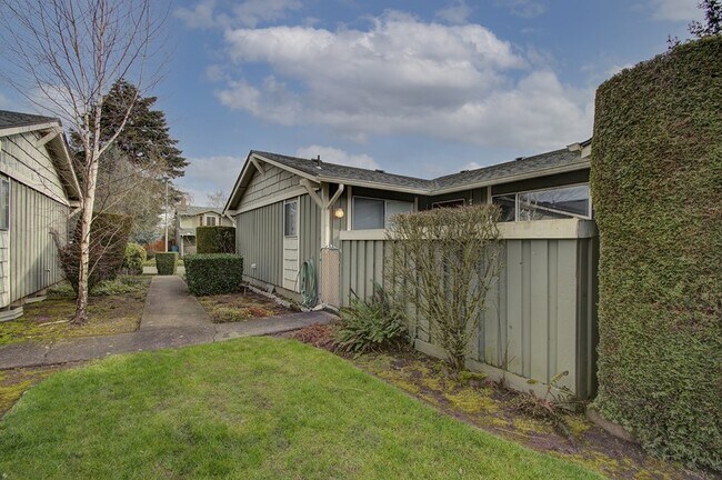 Photo - Cascade Park Duplex