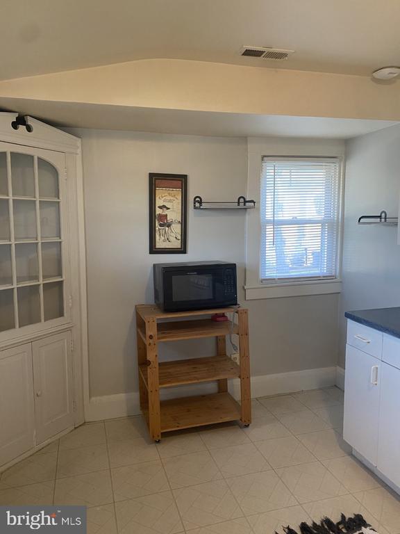 Photo - 2800 Linwood Ave