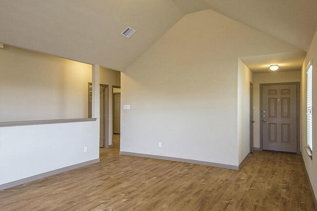 Photo - 5815 S Brenwood Dr
