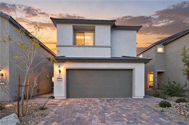 Building Photo - 5401 Lynn Crk Ave