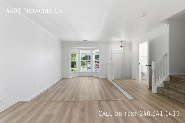 Photo - 4601 Pistachio Ln