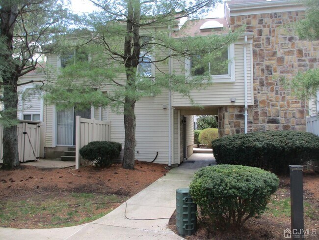 Photo - 1158 Schmidt Ln