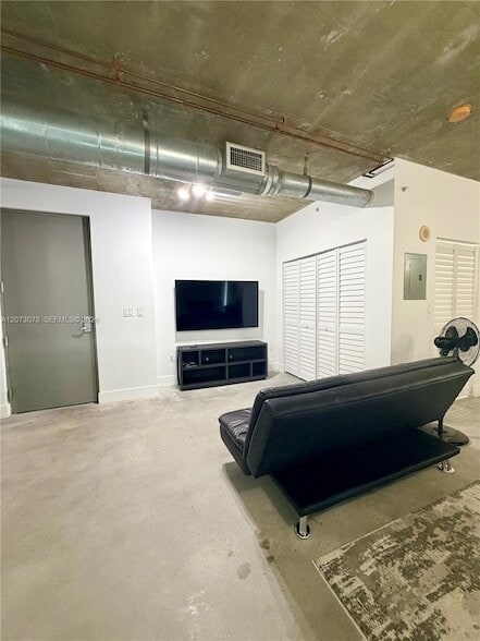 Photo - 455 NE 25th St Unit 4D