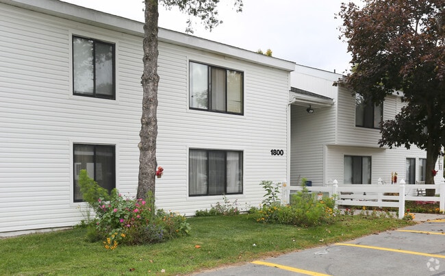Brandywine Apartments