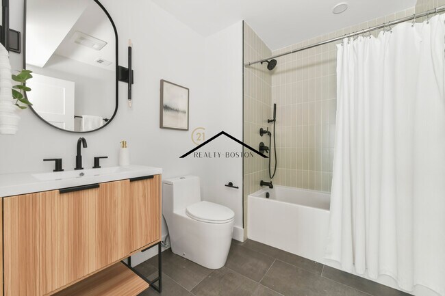 Photo - 280-282 Sumner St Unit 1