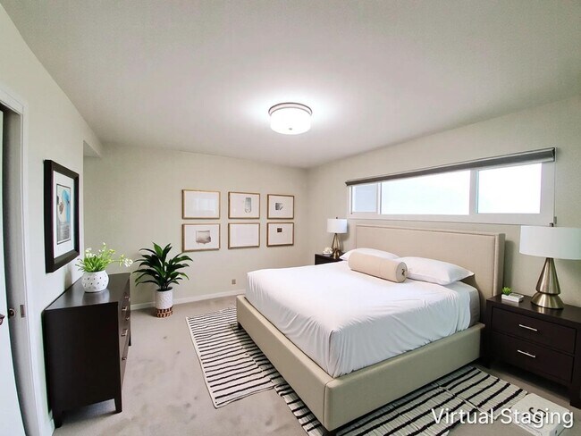 Photo - Lovely top floor condo unit; 2 bed/ 2 bath Unit 3