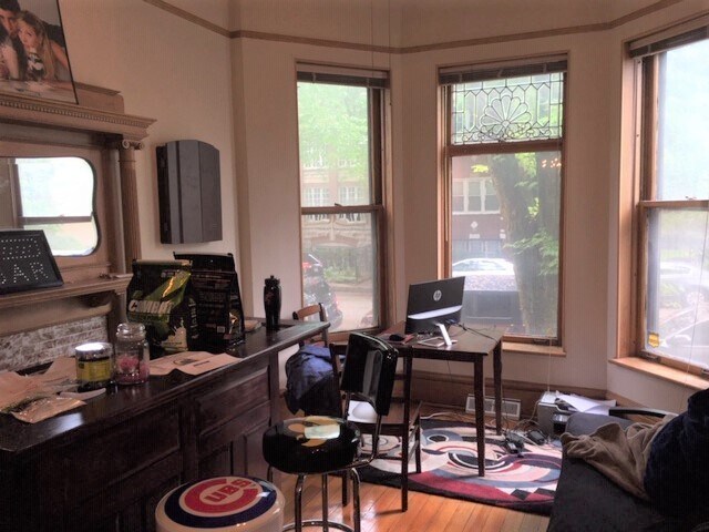 Photo - 3218 N Seminary Ave Unit 1