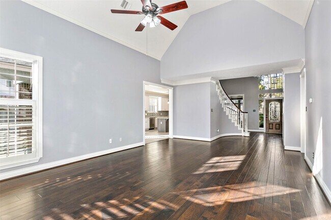 Photo - 3 Bough Leaf Pl