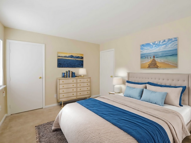 Carriage House Apartments