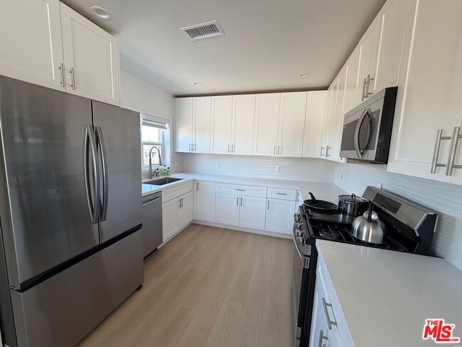 Photo - 1546 S Ogden Dr Unidad A