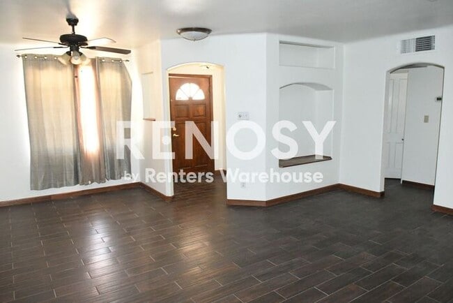 Updated 3 Br 2 Ba 1 Cg Home Near Camelback and 3rd Ave in Central Phoenix