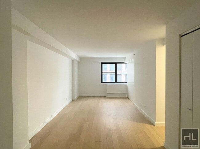 East 39th Street