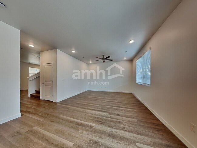 Photo - 9740 W Parkway Dr