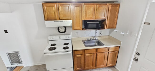 Building Photo - 1001 N Black Horse Pike Unit 6