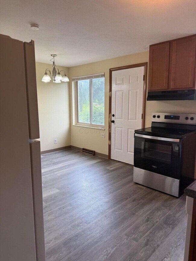 1759 Lonsdale Rd Unidad C