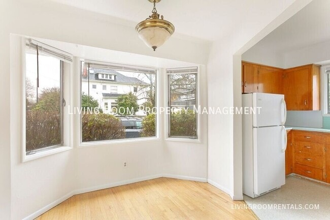 Photo - 1535 NE 19th Ave