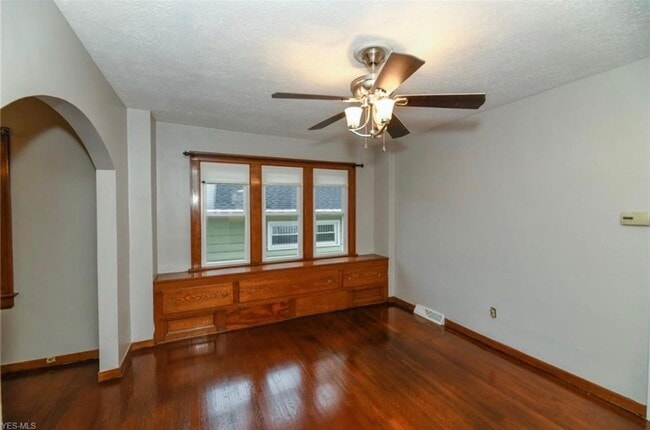 Photo - Beautiful home for lease