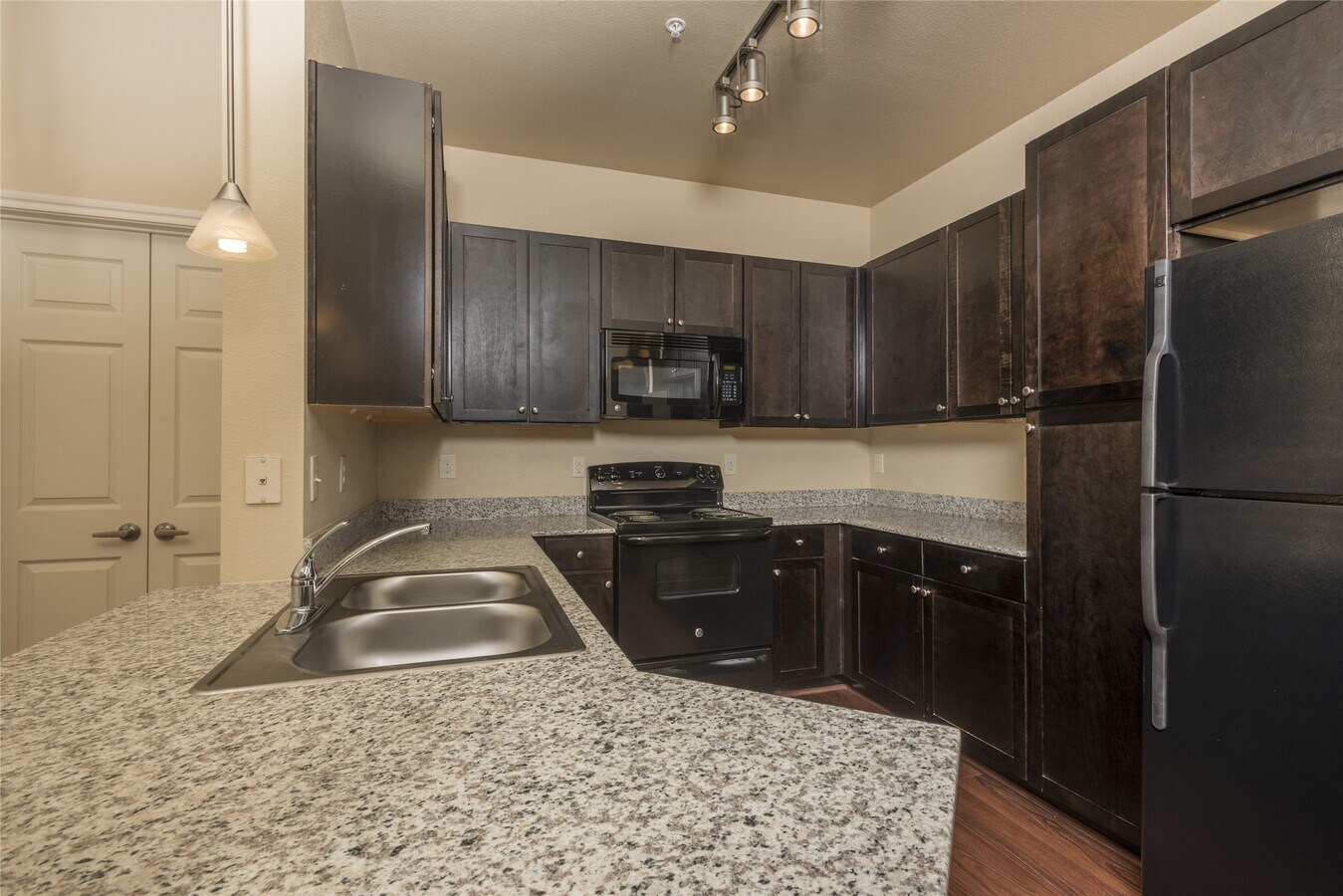 Photo - 11821 Cypress Corner Ln Apartamento Unidad 162
