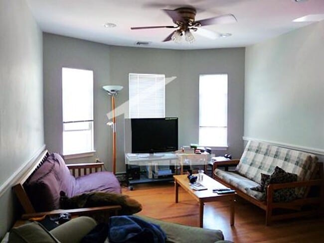 Photo - HOT ALLSTON LISTING!!!! Sept 1st Move in!!