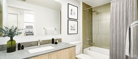 Building Photo - 11200 Biscayne Blvd Rental