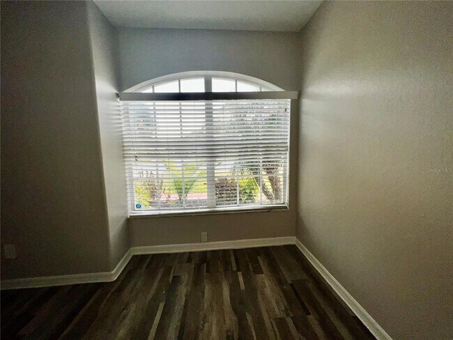 Photo - 2620 Regency Oak Ln