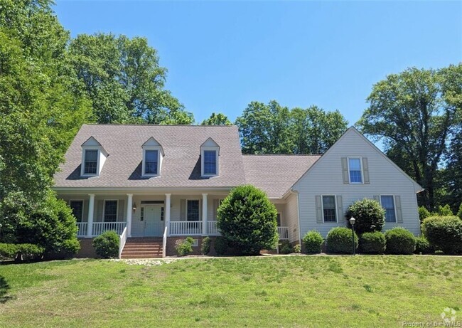 Building Photo - 101 Quaker Ridge Rental