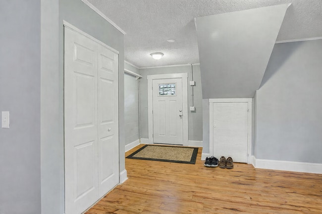 Photo - 1927 Monroe St Unit 1927